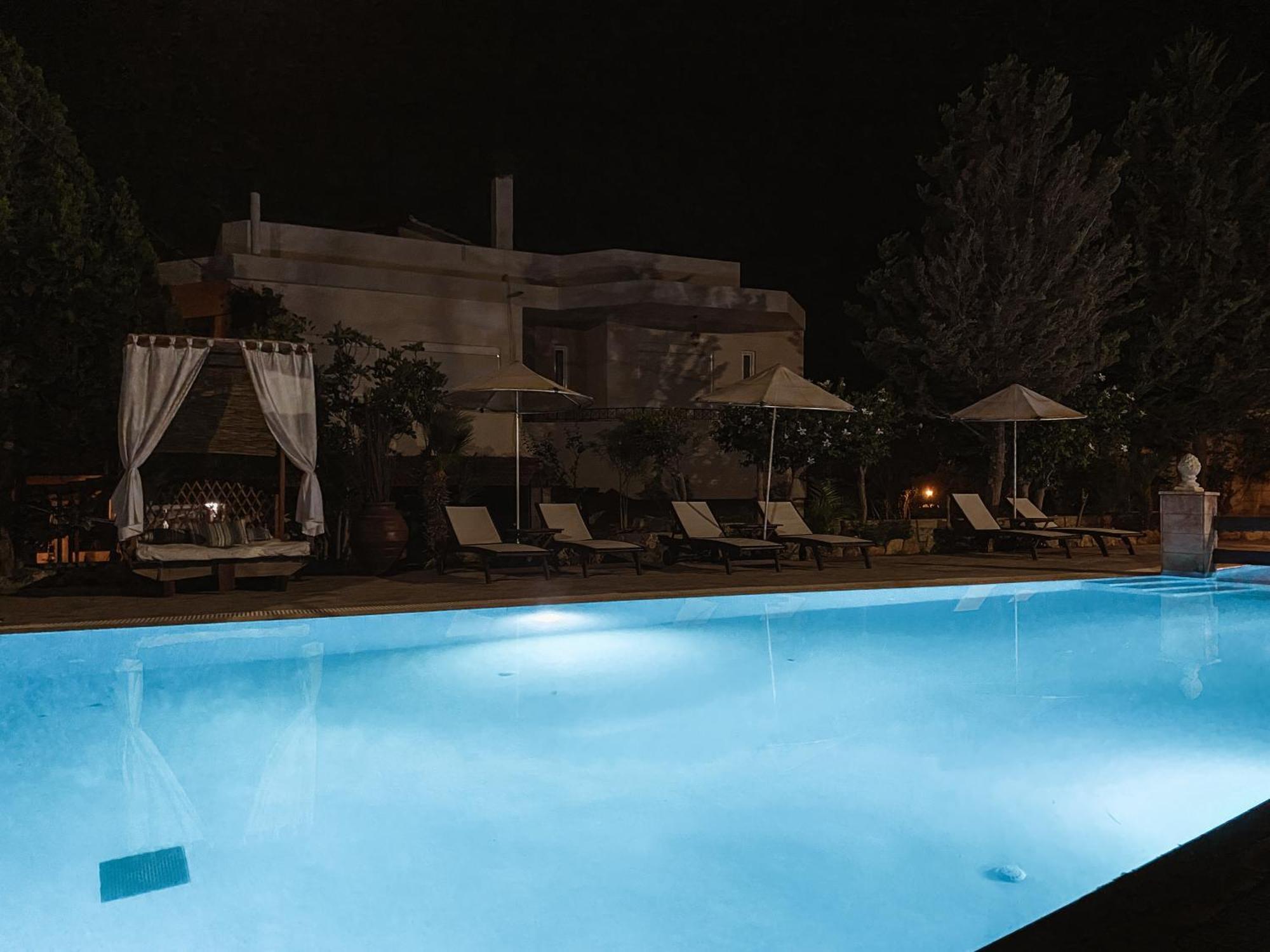Theonia Villas Pefki  Luaran gambar